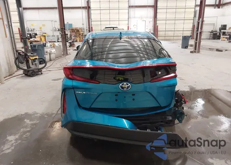 2022 Toyota Prius Prime Le из США, поврежденный, VIN JTDKAMFP6N3208603